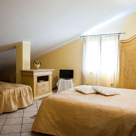 Villa Bernadette San Mauro Cilento Rum bild