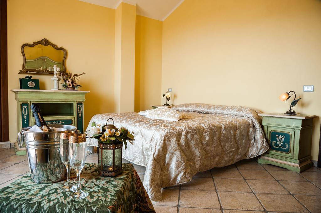Villa Bernadette San Mauro Cilento Exteriör bild