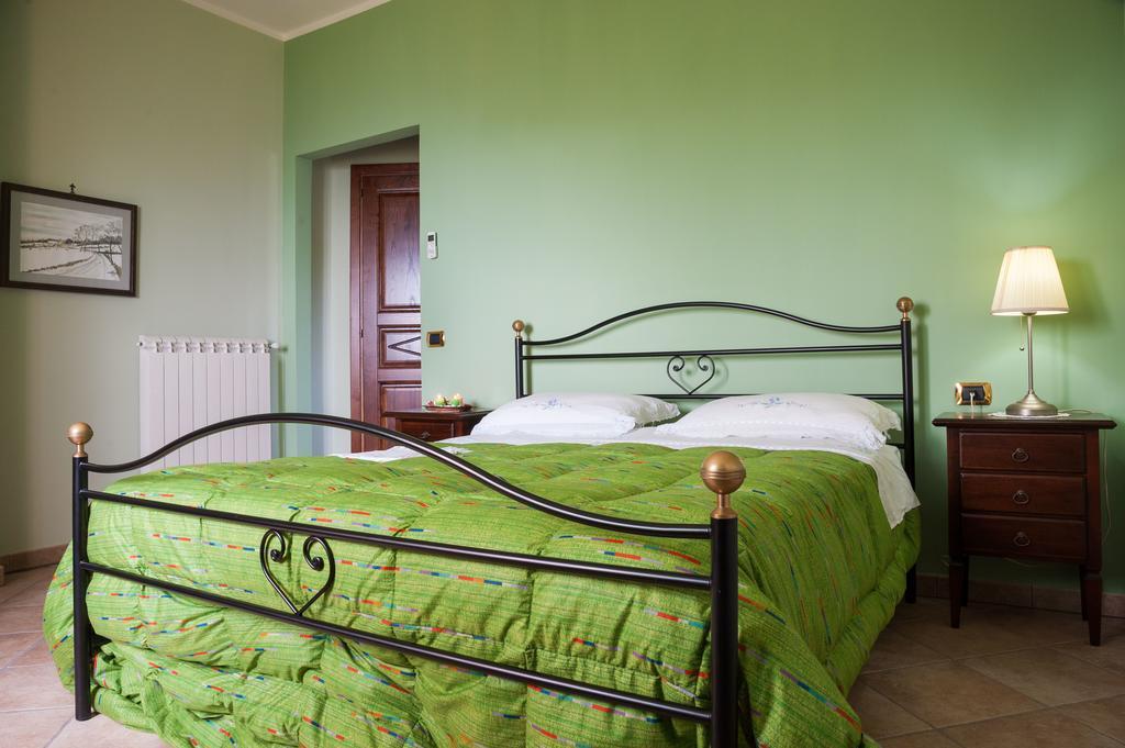 Villa Bernadette San Mauro Cilento Exteriör bild